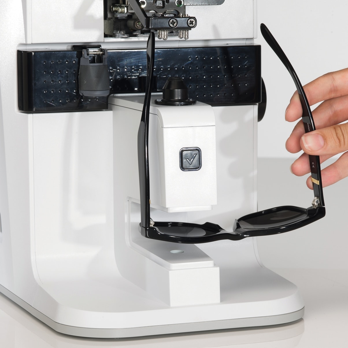 MeditecAG:/Ophthalmology/VISULENS 500_Details2.jpg